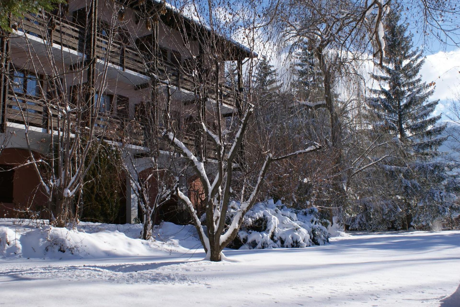 Hotel De La Gare Eygliers Εξωτερικό φωτογραφία